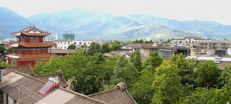 鹤庆古楼客栈图片