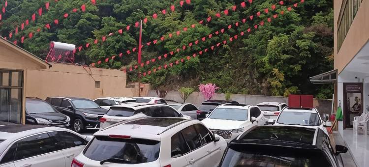 宕昌鹅嫚风情农家客栈(官鹅沟大景区店)图片