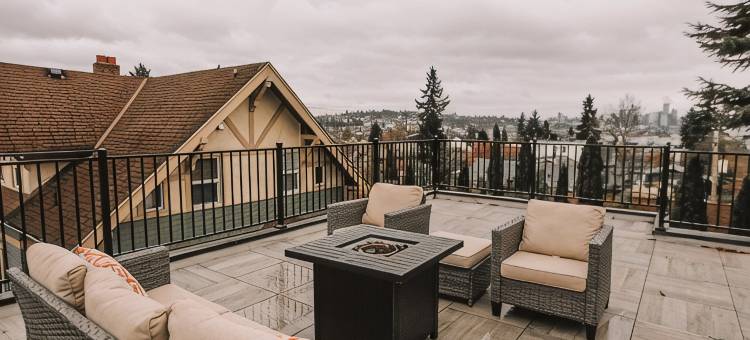 Rooftop Lake Union & Skyline Views -- New Eco Home in Wallingford图片