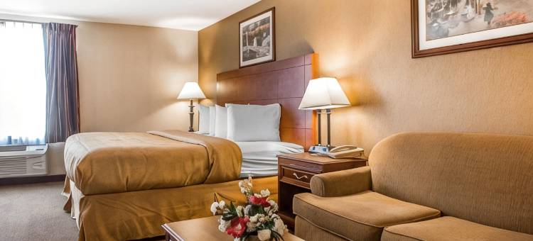 米德尔敦-富兰克林凯艺套房酒店(Quality Inn and Suites Middletown-Franklin)图片