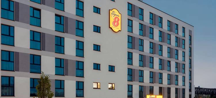 奥伯豪森温德姆速8酒店(Super 8 by Wyndham Oberhausen)图片