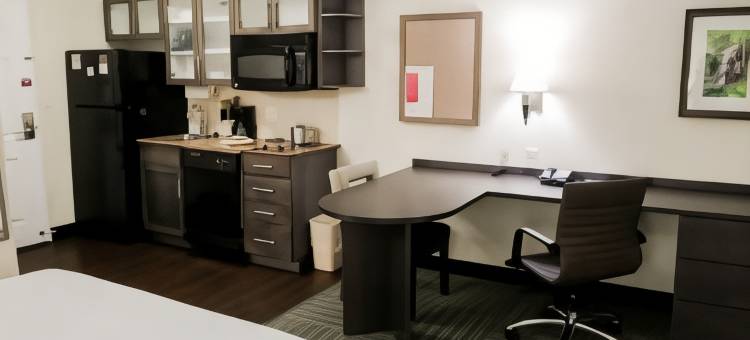 Candlewood Suites 里士满北格伦 - 阿伦 by IHG(Candlewood Suites RICHMOND NORTH-GLEN ALLEN by IHG)图片