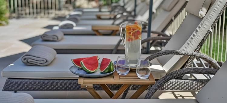 塔拉德尔城堡(Château de Taradel)图片