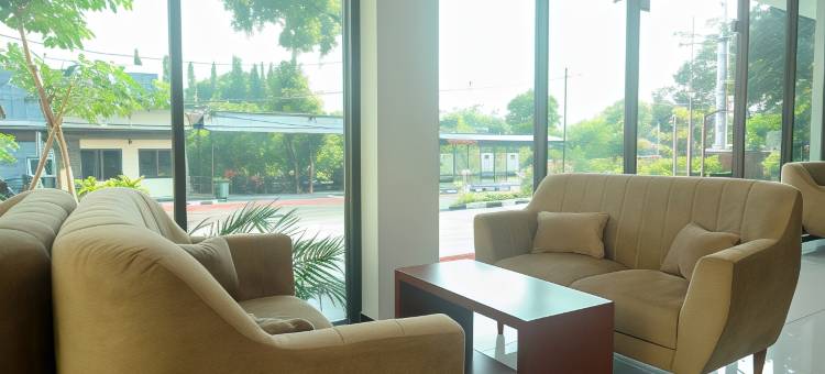 Urbanview Wisma Wirasatya Akpol Semarang by RedDoorz图片