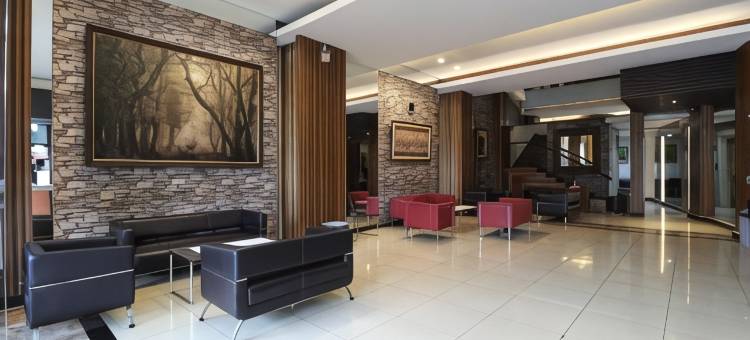 塞特拉萨里S3酒店(Hotel S3 Setrasari Bandung)图片