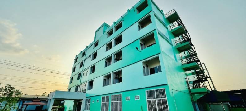 布里萨腾酒店(BureeSateng Hotel)图片