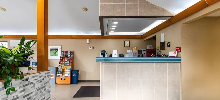 伊克诺旅馆-克利夫兰东南-肯特(Econo Lodge Cleveland Southeast - Kent)图片