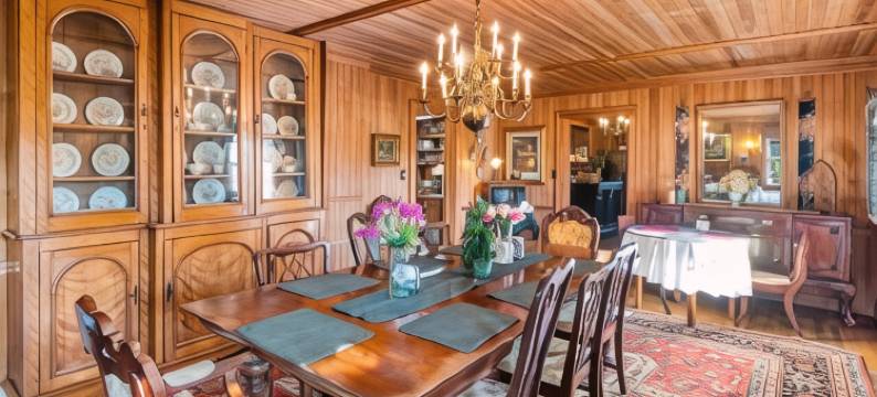 银湖城堡住宿加早餐旅馆(The Castle Bed and Breakfast)图片