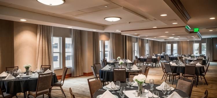 诺福克市区万豪万怡酒店(Courtyard Norfolk Downtown)图片