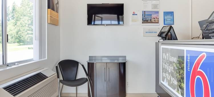 凯尔索圣海伦斯火山6号汽车旅馆(Motel 6 Kelso, WA - Mt. St. Helens)图片