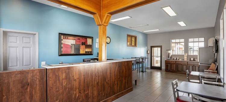 圣乔治北罗德威旅馆 - 近先锋公园(Rodeway Inn St George North - Near Pioneer Park)图片