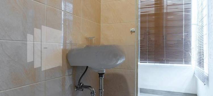 Super OYO 3316 亚当·马利克旅馆靠近棉兰车站(Adam Malik Guesthouse Near Regale ICC Medan Mitra RedDoorz)图片