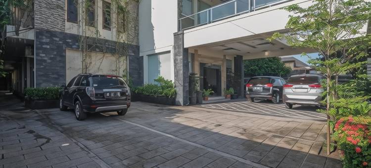 剑桥市广场附近瑞德多兹普拉斯酒店 2 号(RedDoorz Plus Near Cambridge City Square 2)图片