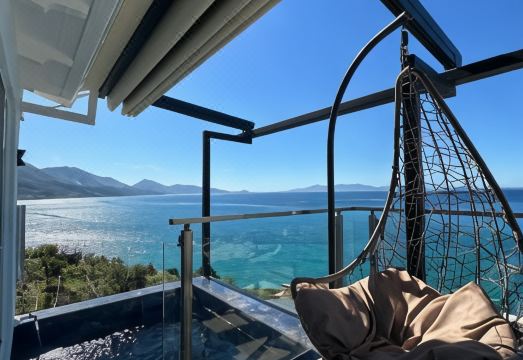 Qeparo Napolon Complex Hotel Overview