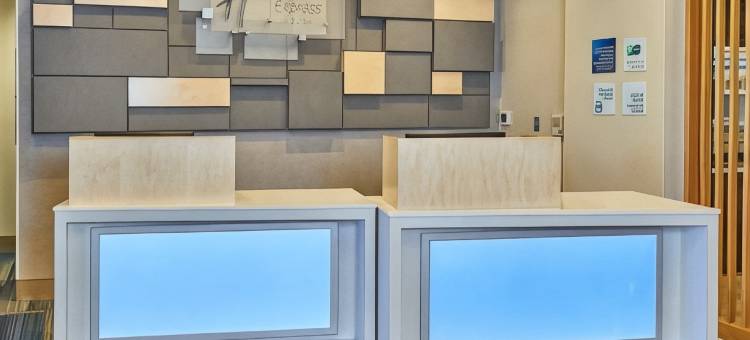 智选假日套房酒店梅德福的中央点(Holiday Inn Express & Suites Medford-Central Point)图片