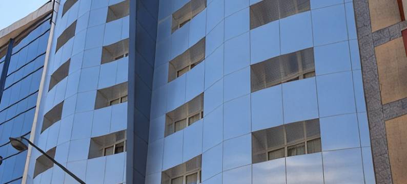 阿利夫阿万达斯酒店(Hotel Alif Avenidas)图片