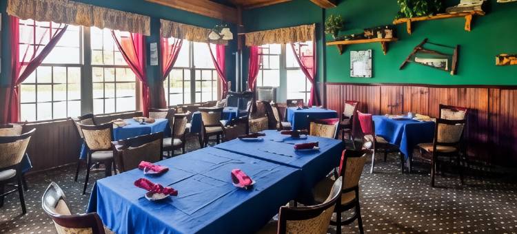 泰孔德罗加贝斯特韦斯特优质套房酒店(Best Western Plus Ticonderoga Inn  Suites)图片