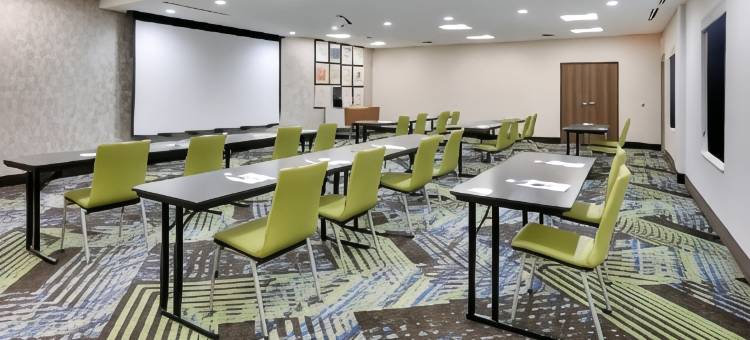 Holiday Inn Express & Suites Plano - the Colony图片