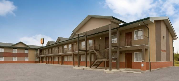 福克斯河温德姆速8酒店(Super 8 by Wyndham Fox Creek)图片