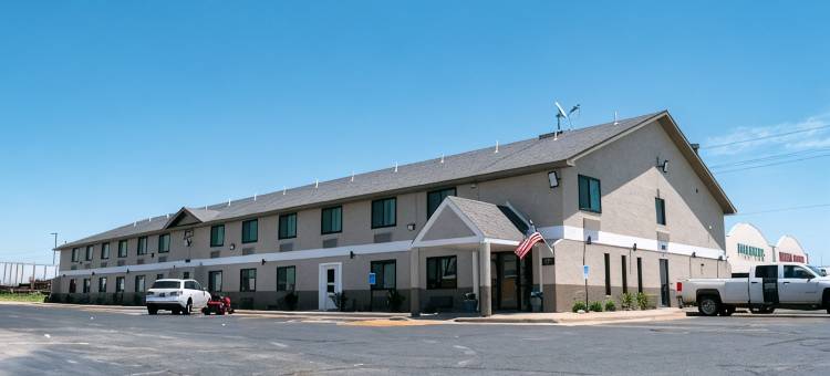 普瑞特温德姆速 8 酒店(Super 8 by Wyndham Pratt)图片