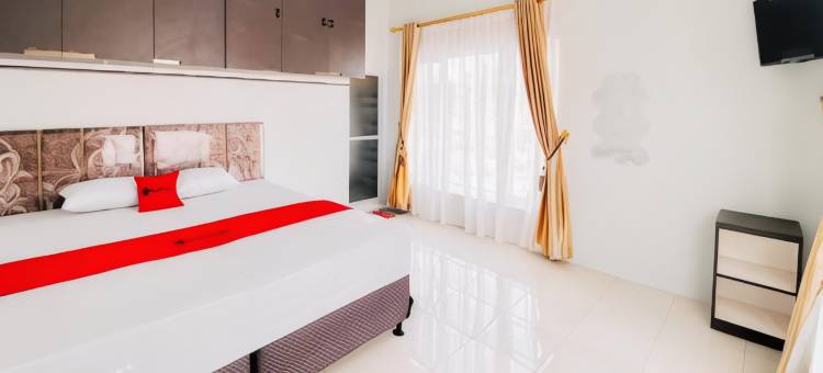 RedDoorz Syariah at GCL Bukittinggi图片