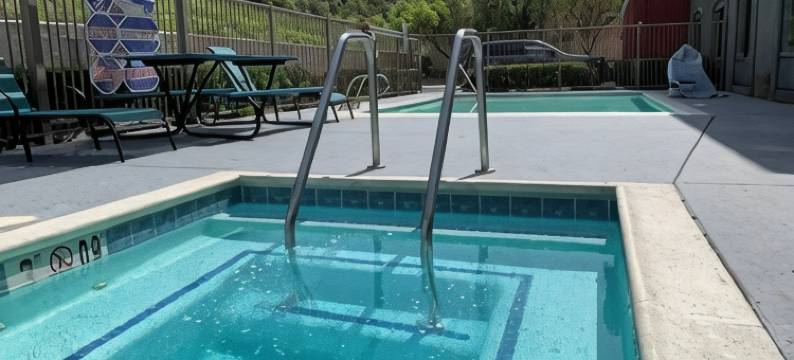 湖森林尔湾东智选假日酒店(Holiday Inn Express & Suites LAKE FOREST - IRVINE EAST by IHG)图片