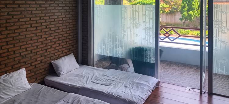 Urbanview Hotel Villa Q Gisting by RedDoorz图片