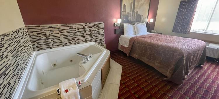 速8酒店-温德姆集团巴黎伊利诺伊(Super 8 by Wyndham Paris IL)图片