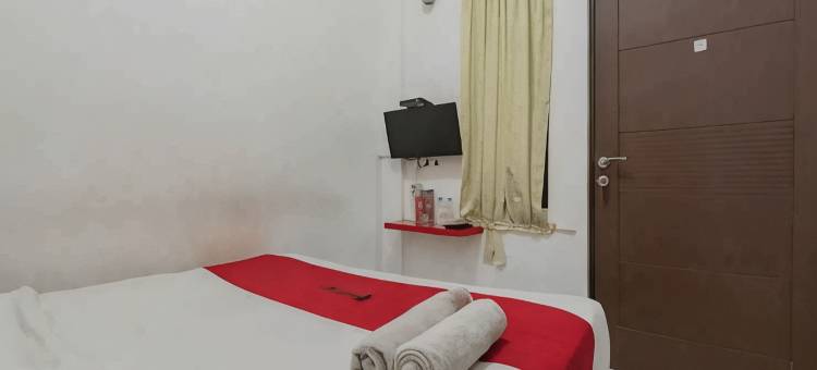红多兹酒店-加鲁马斯(RedDoorz @ Galuh Mas)图片