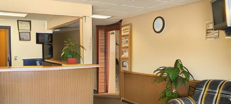 马克姆速8酒店(Super 8 by Wyndham Macomb)图片