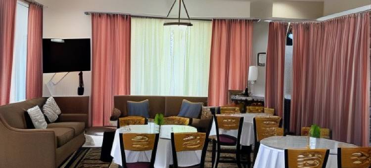 西雅图奥罗拉戴斯酒店(Days Inn by Wyndham Seattle Aurora)图片