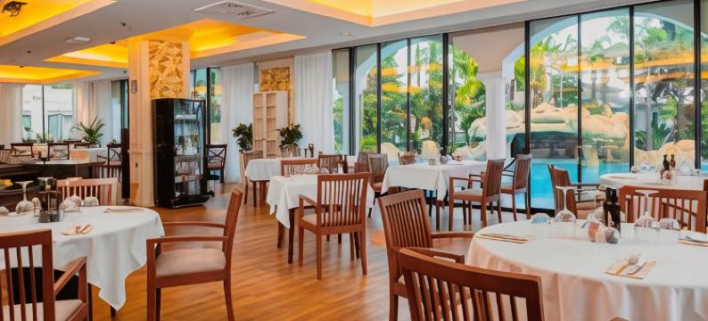 瓜达尔品公寓(Guadalpin Suites)图片