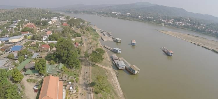 戴伊水滨酒店(Day Waterfront Hotel)图片