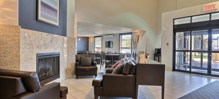 拉彻尼亚/特勒博恩速 8 酒店(Super 8 by Wyndham Lachenaie/Terrebonne)图片