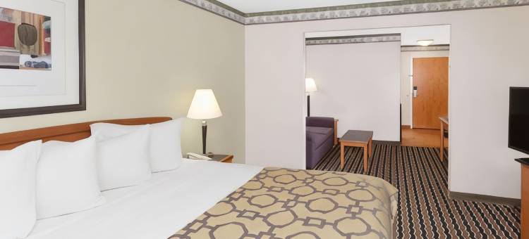 韦恩堡呗盟套房酒店(Baymont by Wyndham Fort Wayne)图片