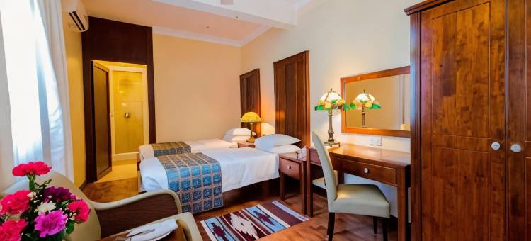 Protea Hotel Dar es Salaam Courtyard图片