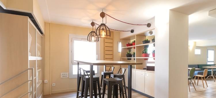 宜必思罗什福尔酒店(ibis Rochefort)图片