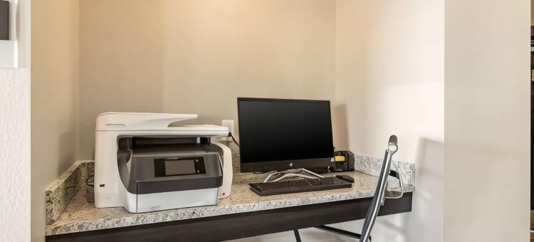 舒眠套房酒店(Sleep Inn & Suites Mt Hope Near Auction & Event Center)图片