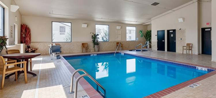 金色草原贝斯特韦斯特套房酒店(Best Western Golden Prairie Inn  Suites)图片