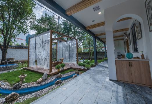 Xi'an Baishiyunju Homestay (Qinling Wildlife Park Branch)Hotel Overview