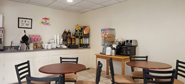 盖恩斯维尔速8酒店(Super 8 by Wyndham Gainesville TX)图片