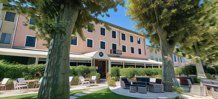 阿尔贝格卡罗讷餐厅旅馆(Ristorante Albergo Corona)图片