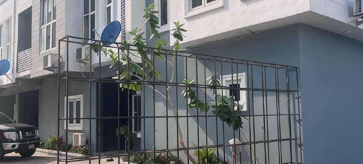 Lekki 3Bed Oceanview with Jetty, Chef & Janitor.图片
