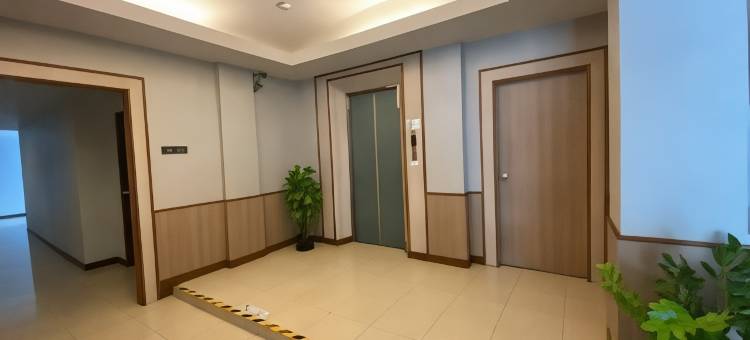 纳瑞格兰酒店(Naraigrand Hotel)图片