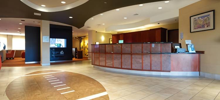 布莱克斯堡万怡酒店(Courtyard Blacksburg)图片