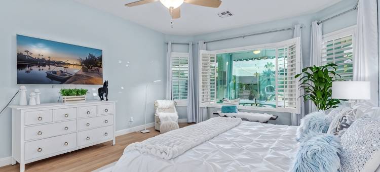 Lakefront!FREE Heated Salt water Pool, Spa! Boat! Kayak! Arcades!EV charger.图片