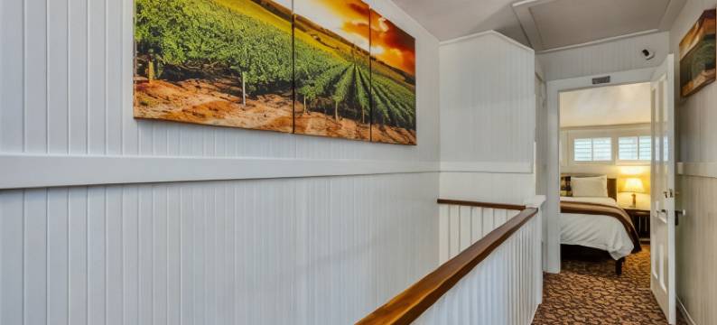 卡利斯托加酒之路酒店(Calistoga Wine Way Inn)图片