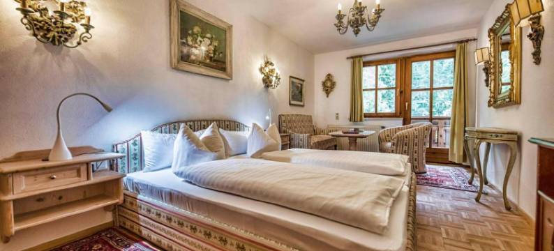 方恩斯坦湖城堡酒店(Hotel Schloss Fernsteinsee)图片