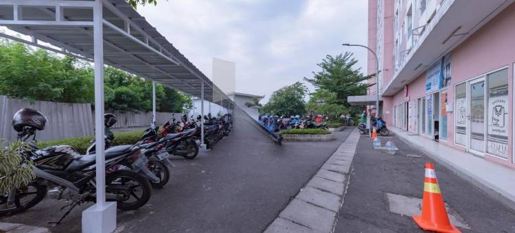 Redliving Apartemen Grand Sentraland - Dragon Apartel Tower Pink图片