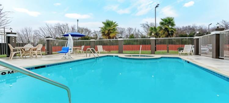 克利本拉昆塔温德姆套房酒店(La Quinta Inn & Suites by Wyndham Cleburne)图片